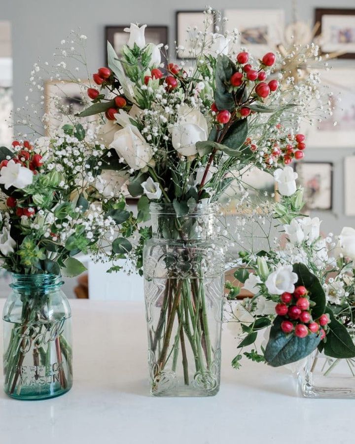 Simple Holiday DIY Floral Arrangement | The Stephen Haw Group