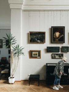 Let’s Talk About Gallery Walls 2 pexels octoptimist 12909972